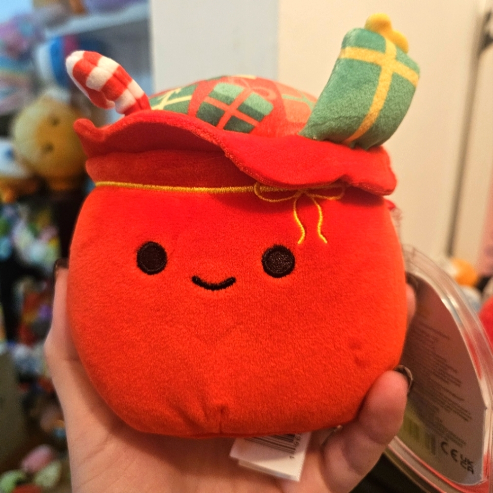 NWT Squishmallow Lowell the Toy Bag Holiday Christmas 5" Plush